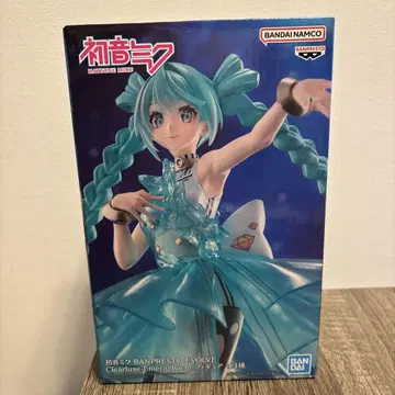 BANPRESTO 하츠네 미쿠 ClearLux - Emerald Gem