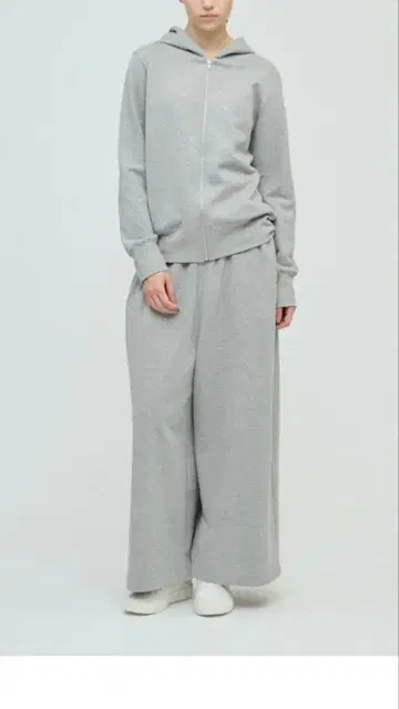 미즈이로 인드 맨투맨 와이드 이지 팬츠