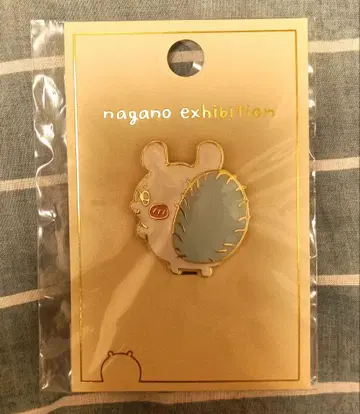 치이카와 (먼작귀) 메탈 브로치 모몽가