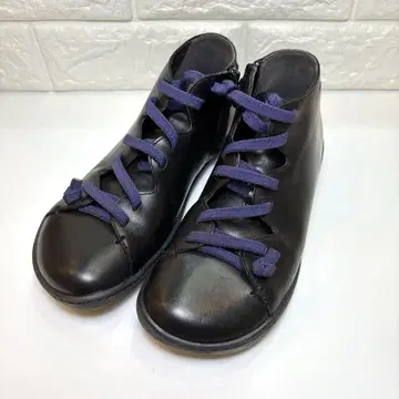 (새상품급) 캠퍼 페우카미 하이컷 스니커즈 블랙 35 22cm