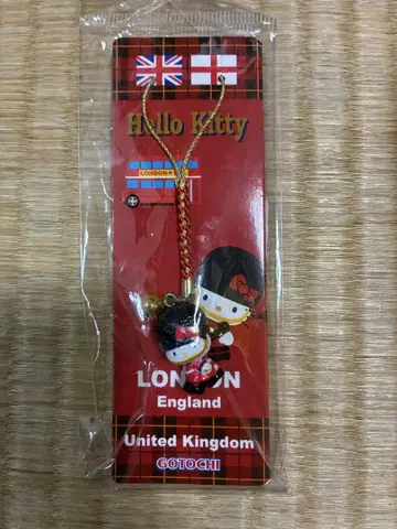 헬로키티 런던 지역 한정 스트랩 런던