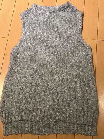 쓰리닷츠 그레이 니트 베스트 S 사이즈