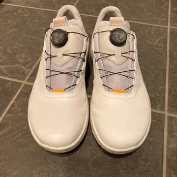 ecco 골프화 BOA 다이얼 화이트