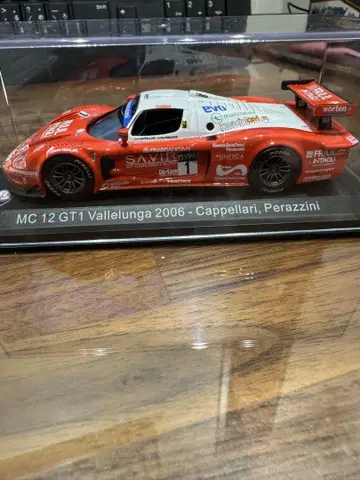 MC 12 GT1 발레룽가 2006 미니카