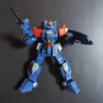 [ 완성품 ] hg 블루 데스티니 2호기 메탈릭 글로스 인젝션