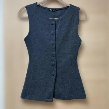 ZARA 버튼 달린 베스트