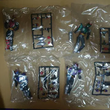 모션 리바이브 시리즈 가면라이더 키바 4체 세트