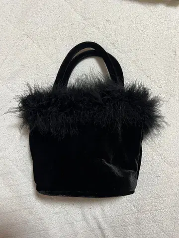 the virgins 퍼 벨로아 백 블랙