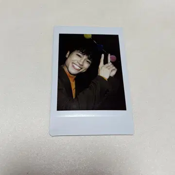 유모토 켄이치 씨 폴라로이드