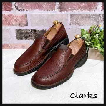 미사용급 [Clarks] 사이드 고어 슬립온 가죽 로퍼