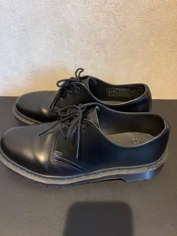 닥터마틴 1461 모노 블랙 3홀 슈즈 UK6