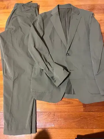 uniform experiment 캐주얼 수트 사이즈 2 올리브