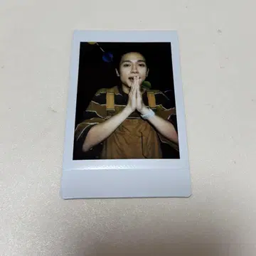 유모토 켄이치 씨 폴라로이드