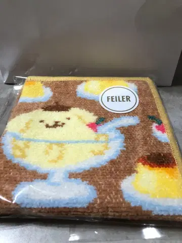 새상품 FEILER 폼폼푸딩 손수건