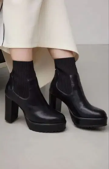 AZUL BY MOUSSY 삭스 힐 부츠 S 22.5cm