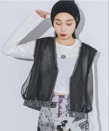 JEANASIS 지나시스 튤 도킹 데님 쇼트 베스트 블랙 F