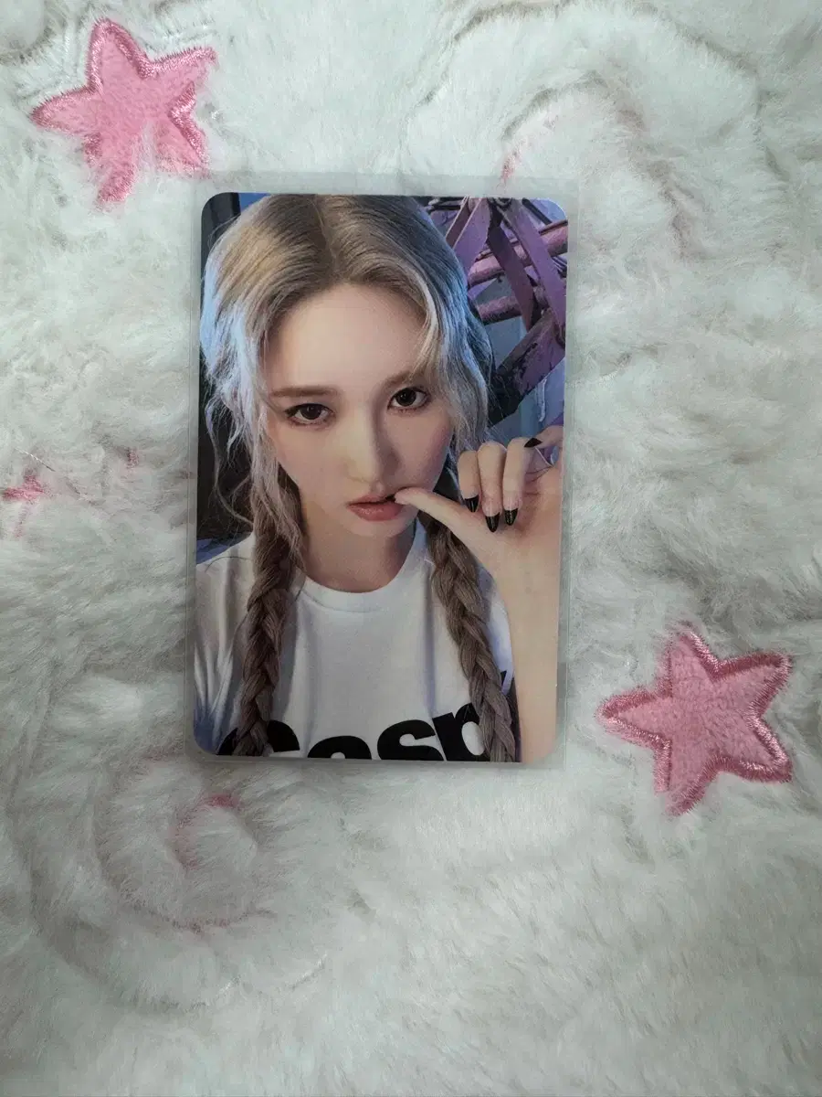 Ive Soundwave LD unreleased photocard pre-order benefit buncheol wts Lay Liz Leeseo Gaeul Wonyoung Yujin