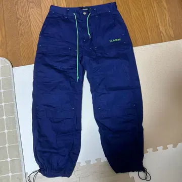 XLARGE 네이비 카고 팬츠