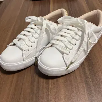 폴로 랄프로렌 스니커즈 23.5cm