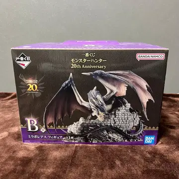 제일복권 몬스터 헌터 B상 미라보레아스 피규어