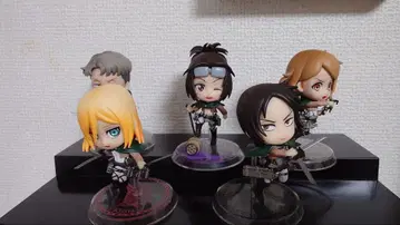 진격의 거인 치비큥 피규어 세트