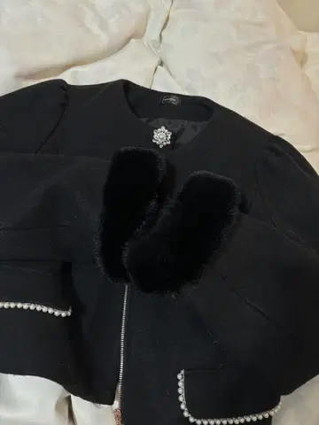 evelyn 블랙 퍼 자켓