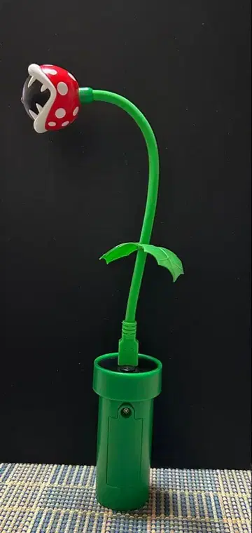 슈퍼 마리오 팩트 플라워 USB 스탠드 라이트