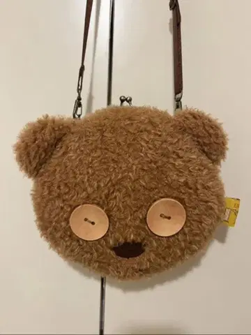 팀 숄더백 유니버셜