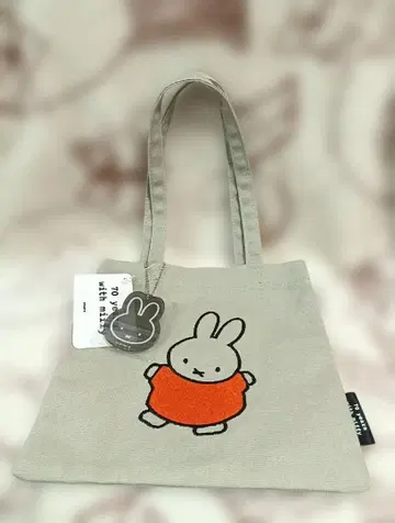 [ 미사용 새상품 ] 미피 전시회 스퀘어 백 참 포함