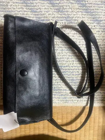 El mar 렉탱글 가죽 숄더백 블랙