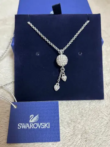 Swarovski 크리스탈 목걸이