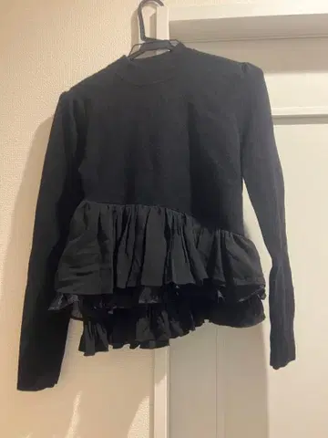 eimy istore 프릴 니트