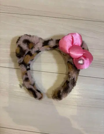 usj 키티 레오파드 무늬 머리띠 핑크