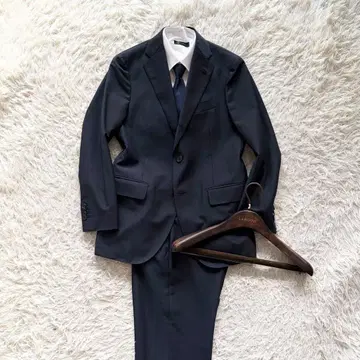 [ 새상품급 ] LARDINI 네이비 울 수트 사이즈 46