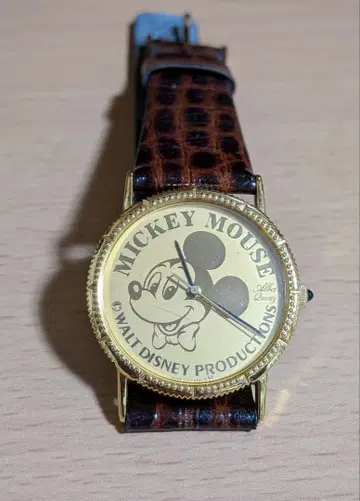 미키마우스 손목시계 쿼츠