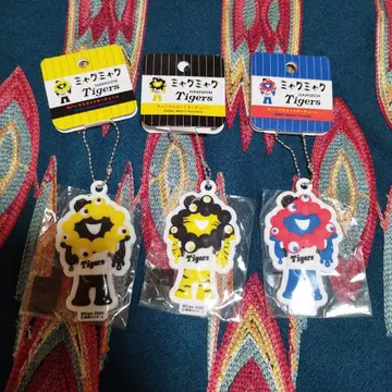 만박 미야쿠미야쿠 한신 타이거즈 러버 마스코트 키체인 키홀더