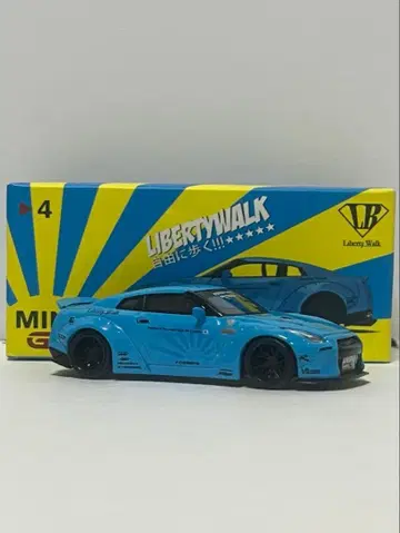 MINI GT 리버티 웍스 닛산 GT-R R35 스카이블루