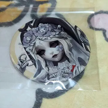 제5인격 IdentityV 3주년 조각가 갈라테아 야마 캔뱃지