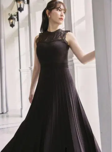Herlipto Pleated Lace Knit Dress
