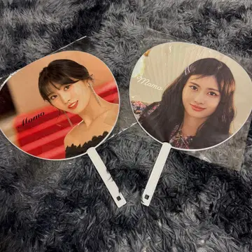 TWICE 모모 부채 2개 세트