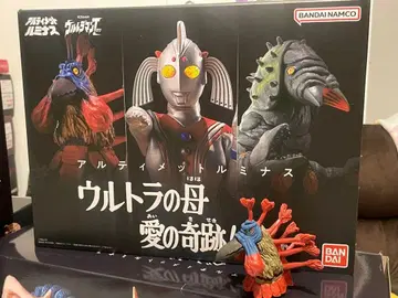 궁극의 루미너스 울트라의 어머니 사랑의 기적! 세트