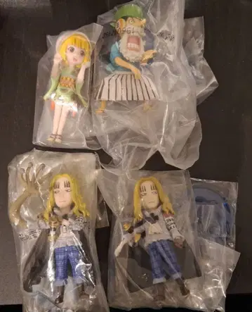 월드 컬렉터블 피규어, 우솝, 캐럿, 호킨스