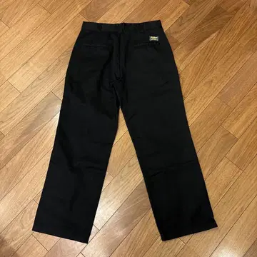 OshKosh 블랙 32인치 워크 팬츠