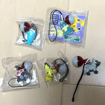 헤이세이 레트로 포켓몬 스트랩 몬스터볼 착피카 컬렉션