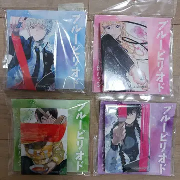 [새상품] 블루피리어드 아트 캔뱃지 4개 세트 스탠드 포함