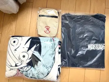 원피스 모스코라보 상품 (담요, 파우치, 백 세트)