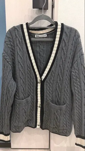 ZARA 니트 가디건 그레이