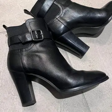 다이애나 숏부츠 가죽 23.5cm