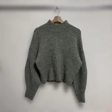 MOUSSY 하이넥 스웨터