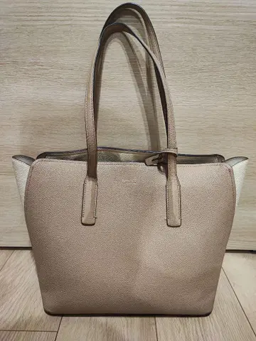 kate spade A4 가죽 토트